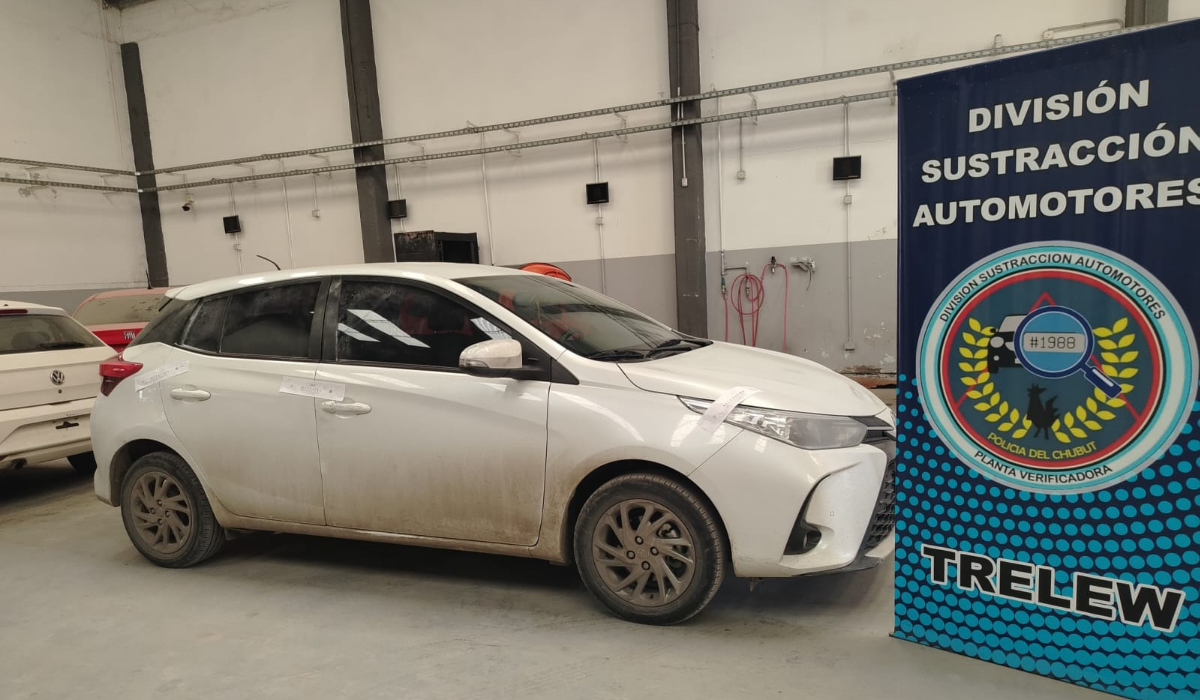 Recuperan en Trelew un Toyota Yaris robado y una mujer quedó imputada por encubrimiento