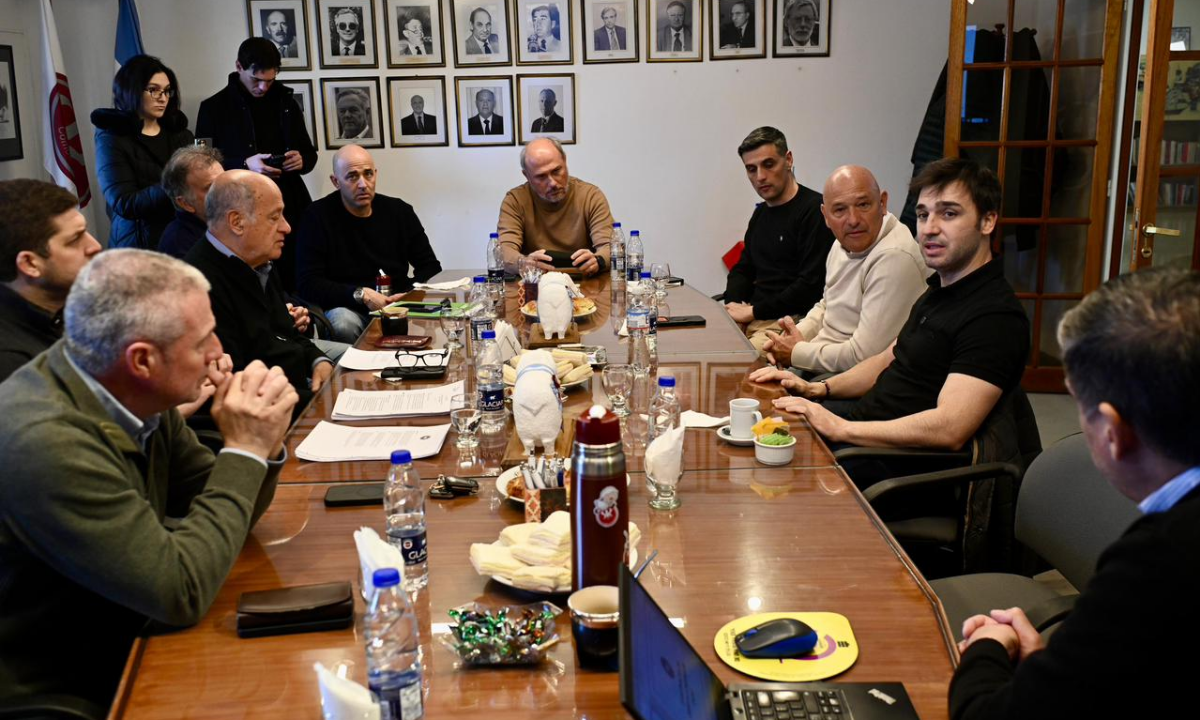 Agenda de desarrollo: Torres encabezó junto a Kresteff una reunión con productores de Comodoro Rivadavia