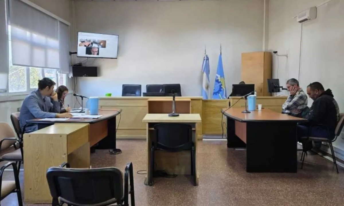 Ex director de la secundaria de Corcovado irá a juicio por quedarse con fondos destinados a la alimentación escolar