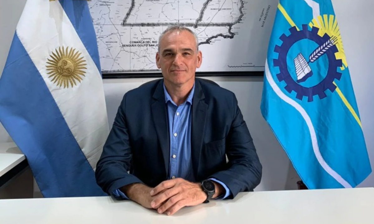 Chubut realiza un seguimiento permanente de los varamientos de ballena franca austral registrados durante la temporada 2026