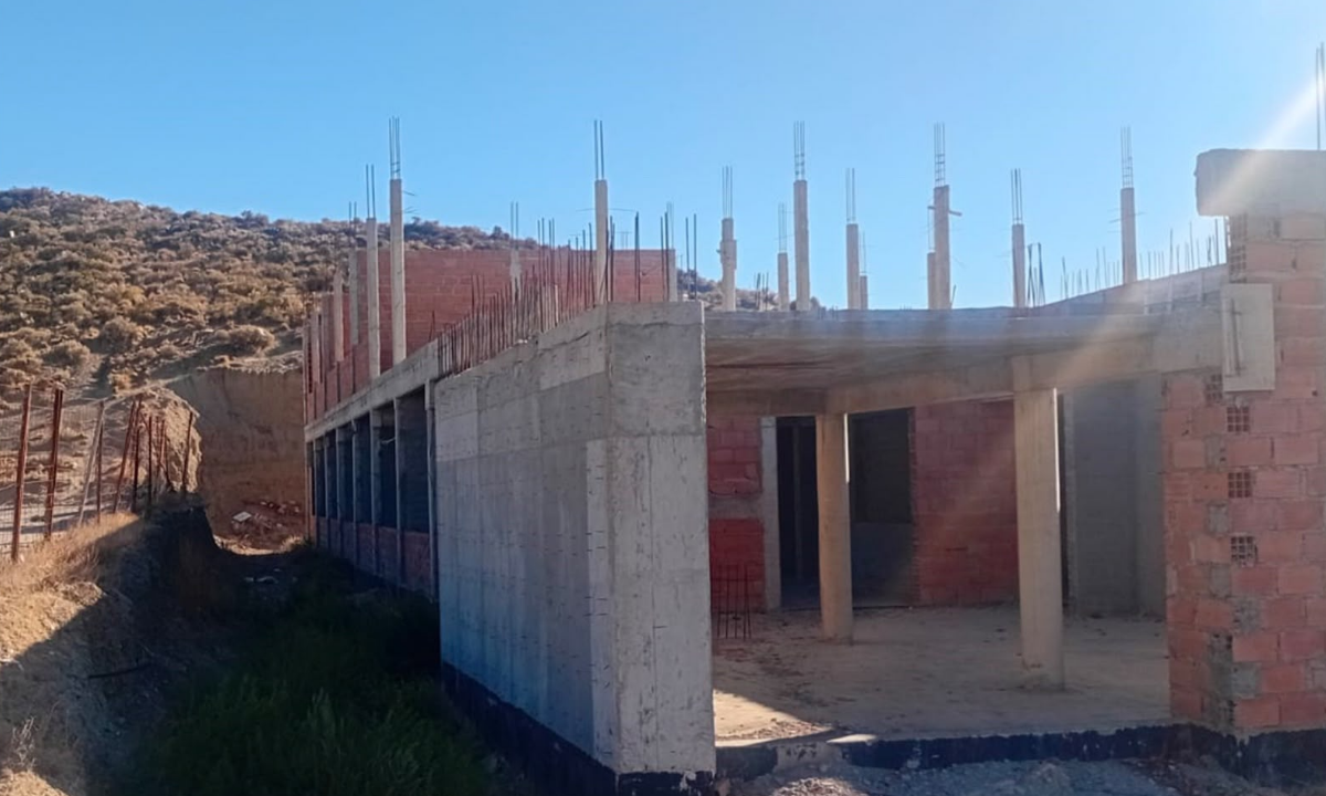 Torres destacó el reinicio de la obra de la Escuela Nº 7.717: “Es saldar una deuda histórica con la comunidad de Comodoro Rivadavia”