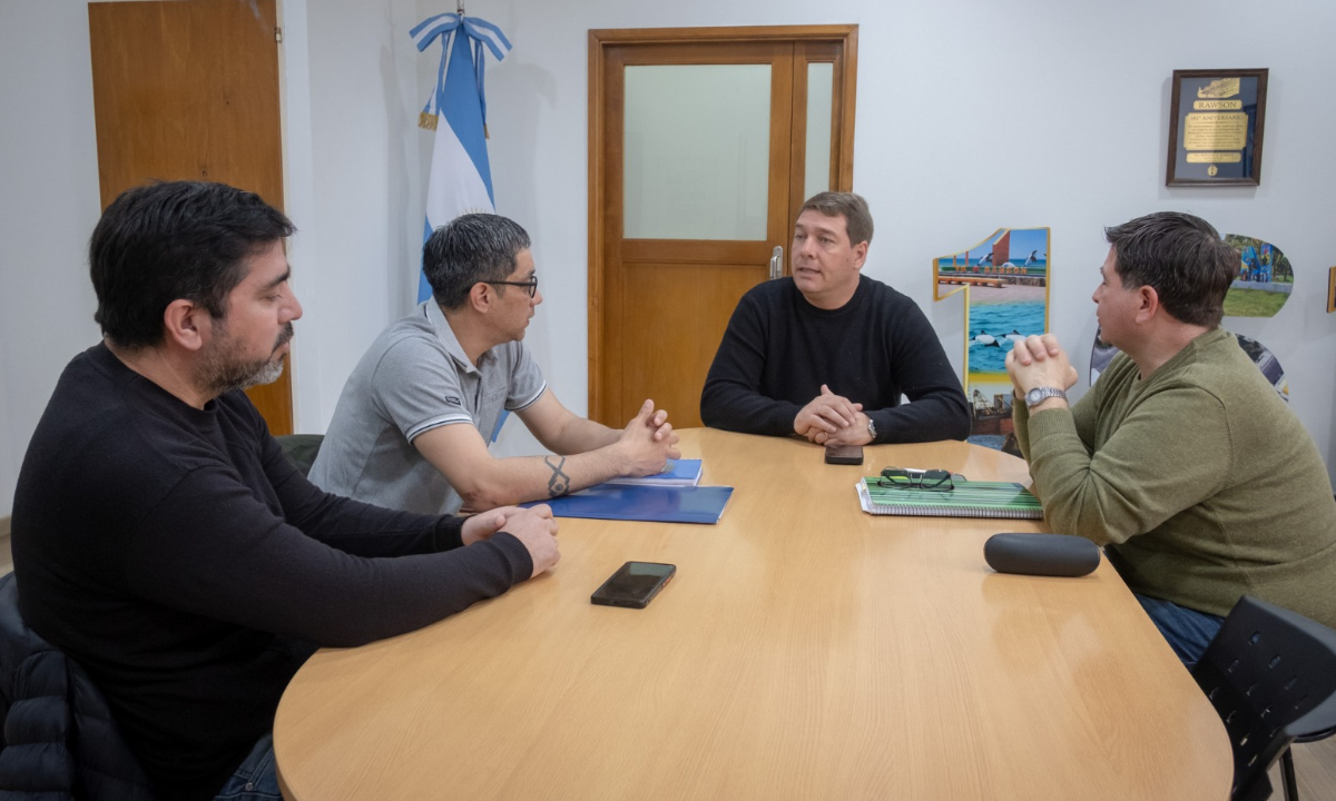 Rawson: Municipio y Vecinal del Luis Vernet analizaron mejoras y proyectos para el barrio