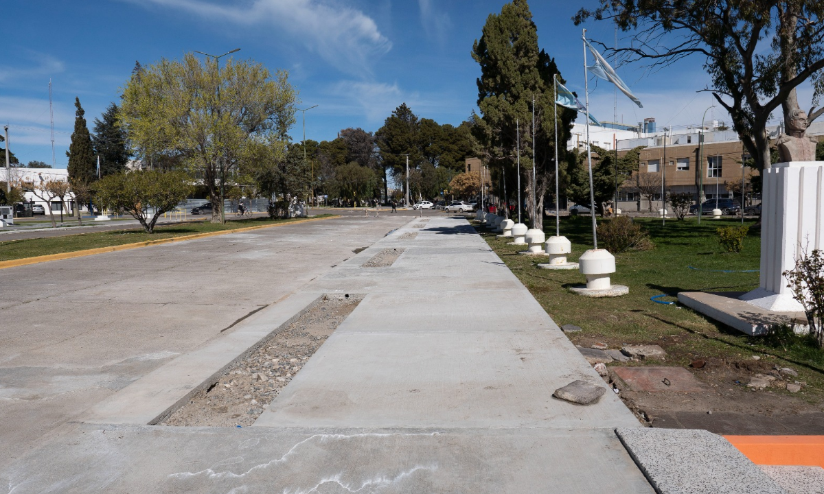 Centro Cultural José de Hernández de Rawson: la obra alcanzó casi el 70% de ejecución y avanza según el clima