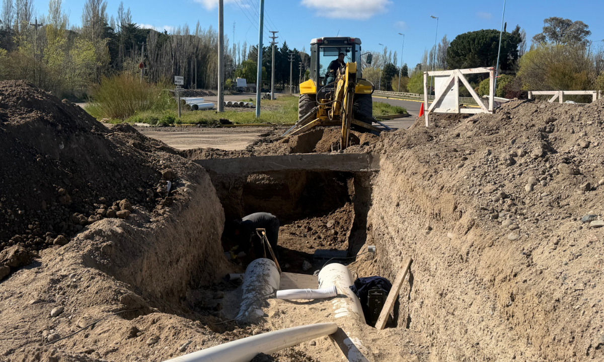 Avanza la obra de vinculación del Canal Norte con la Planta Potabilizadora N° 1 de Trelew