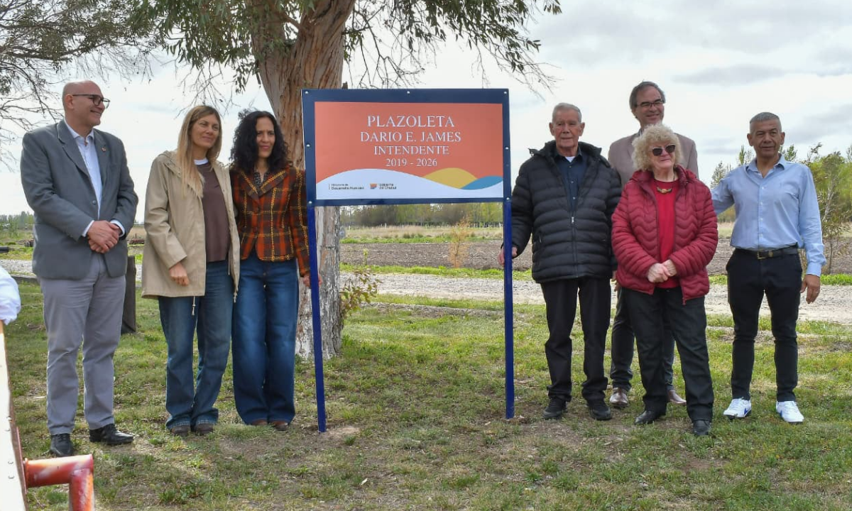 Con un emotivo homenaje a Darío James, el Centro Arturo Roberts celebró su 49° aniversario