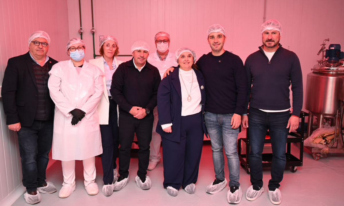 Torres inauguró la ampliación de una empresa biotecnológica de Puerto Madryn que exporta productos elaborados en Chubut a mercados internacionales