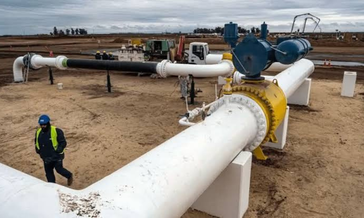 La planta compresora que se inauguró para garantizar la provisión de gas a la cordillera lleva bienestar y garantiza inversiones